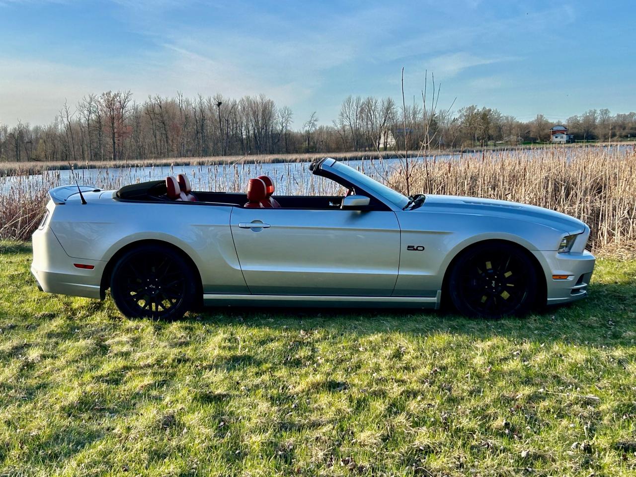 2013 Ford Mustang 2dr Conv GT, Only 69700 km - Photo #33