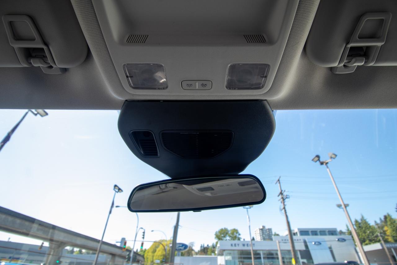 2022 Ford Escape SE Plug-In Hybrid FWD Photo5