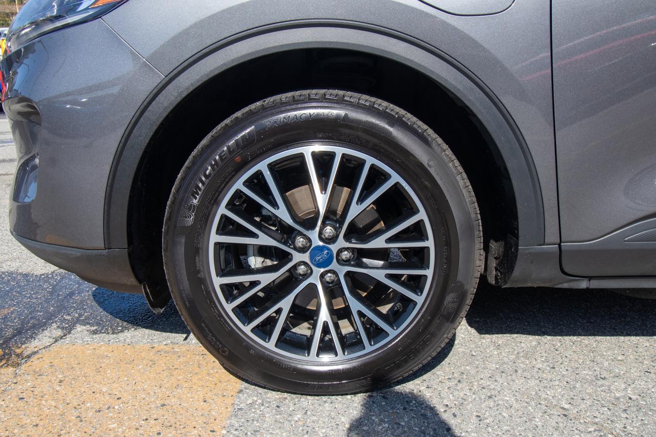 2022 Ford Escape SE Plug-In Hybrid FWD Photo5