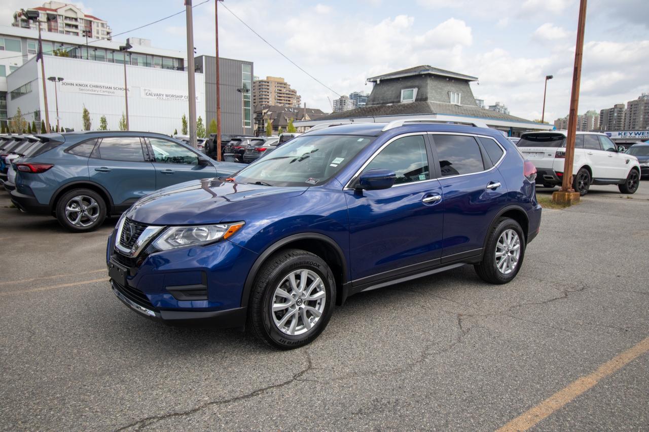 2020 Nissan Rogue Special Edition Photo2