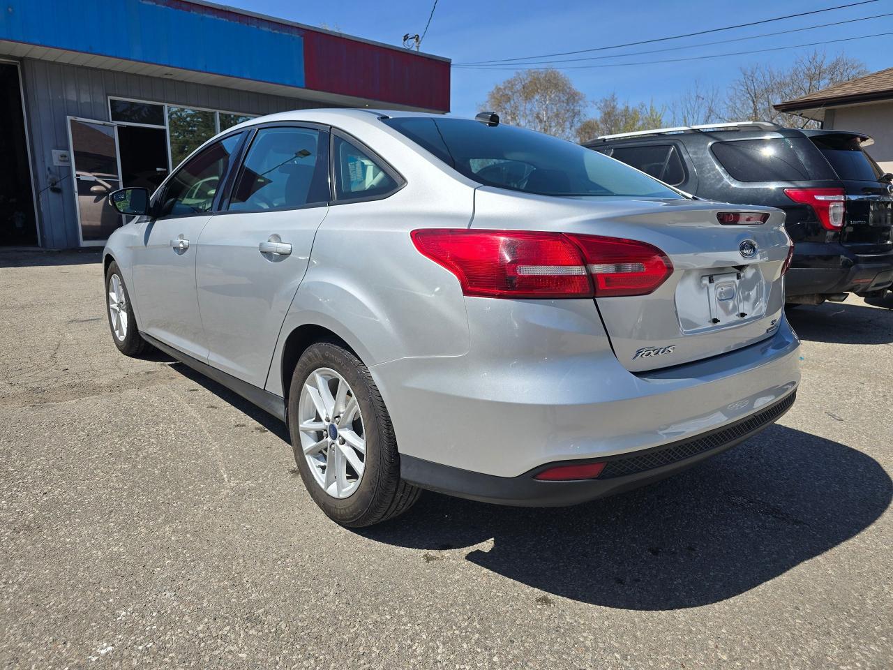 2015 Ford Focus SE - Photo #6