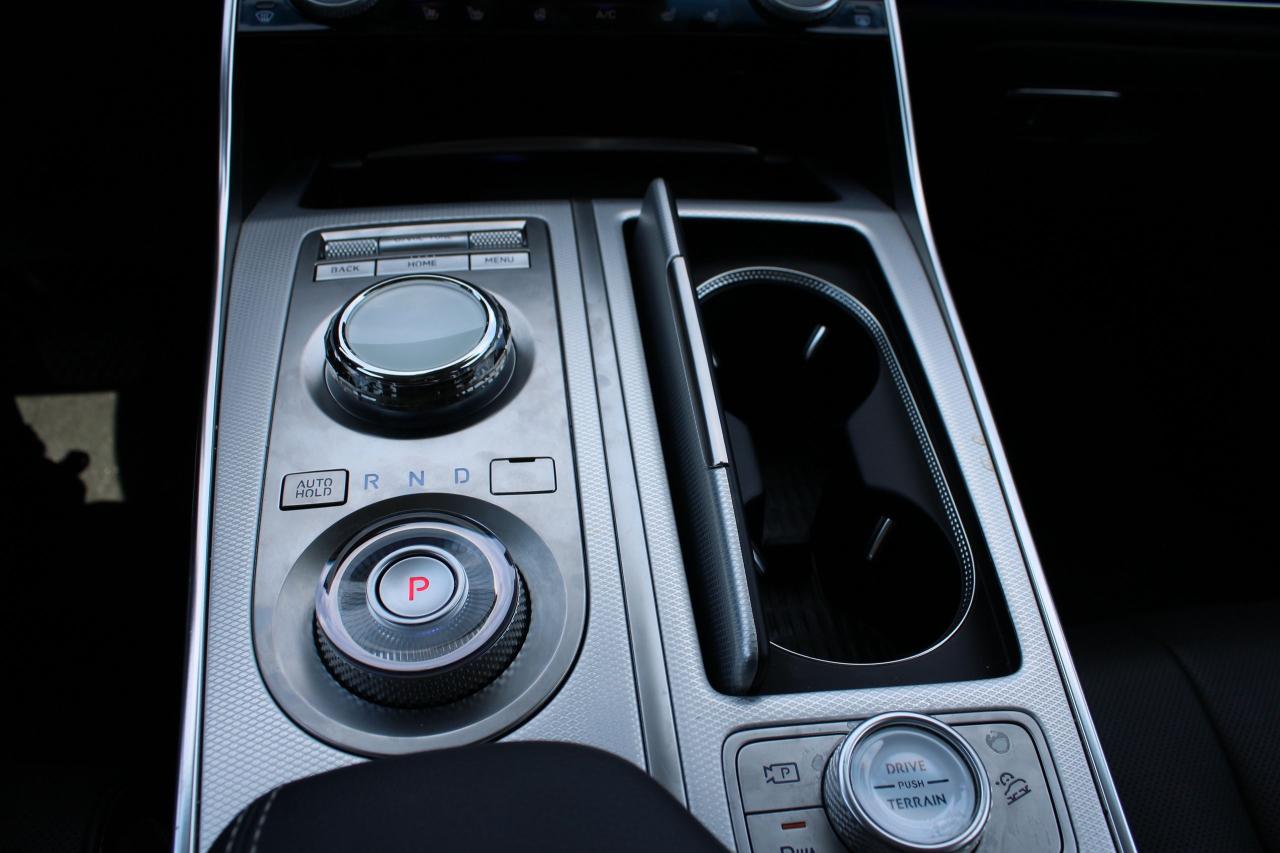 2024 Genesis GV80 2.5T Advanced - Photo #5