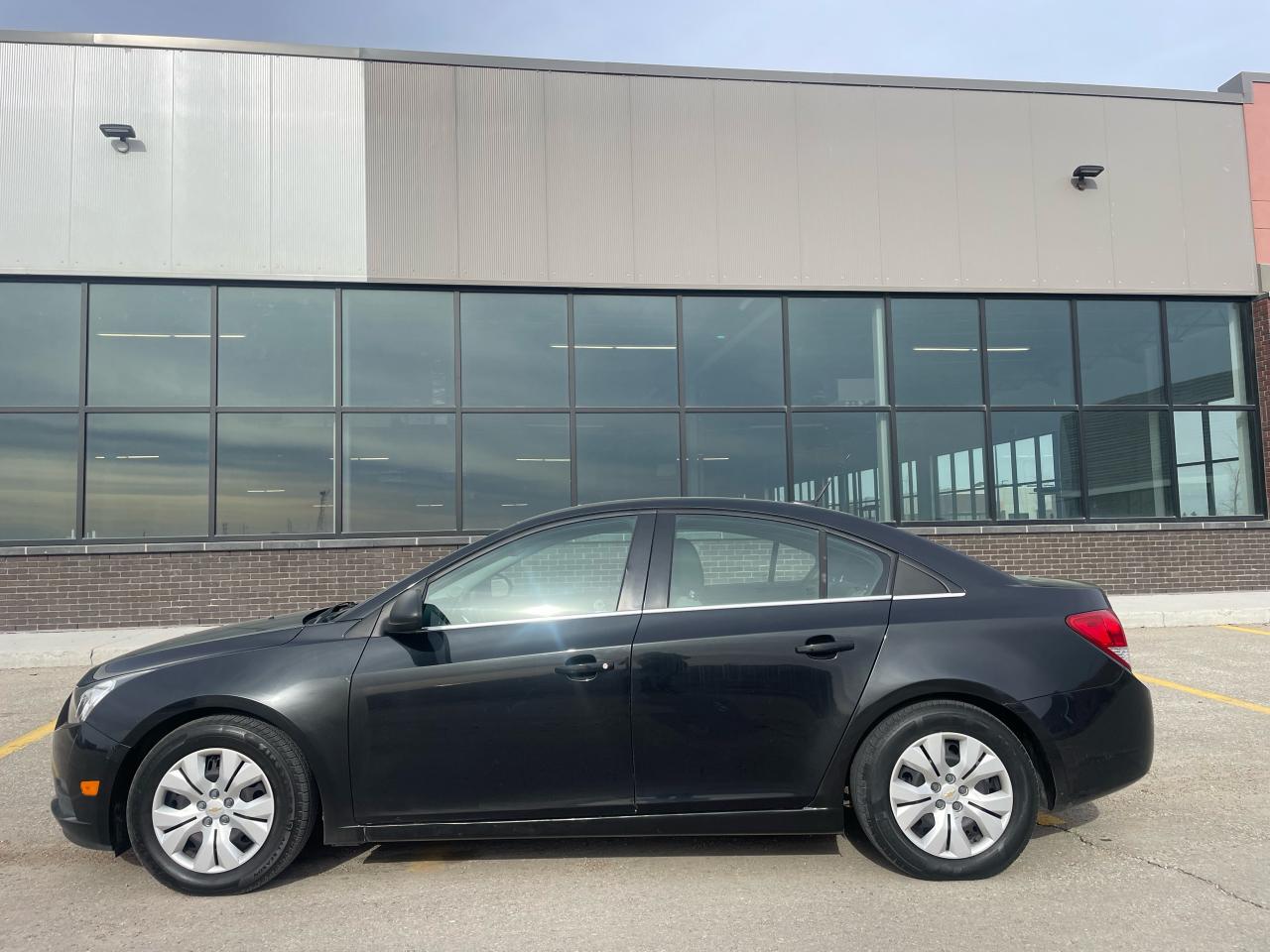 2012 Chevrolet Cruze LS+ w/1SB - Photo #5