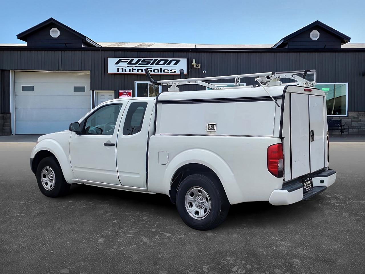 2017 Nissan Frontier S - Photo #3
