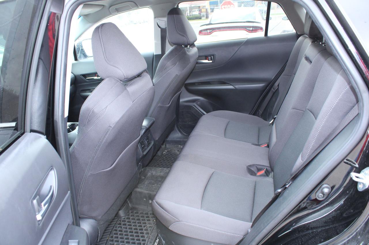 2024 Toyota Venza LE AWD hybrid - Photo #9