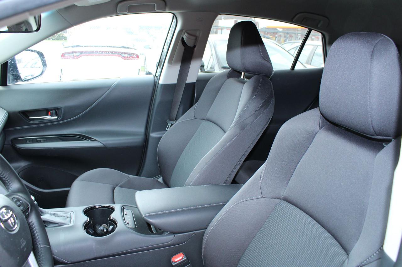 2024 Toyota Venza LE AWD hybrid - Photo #12