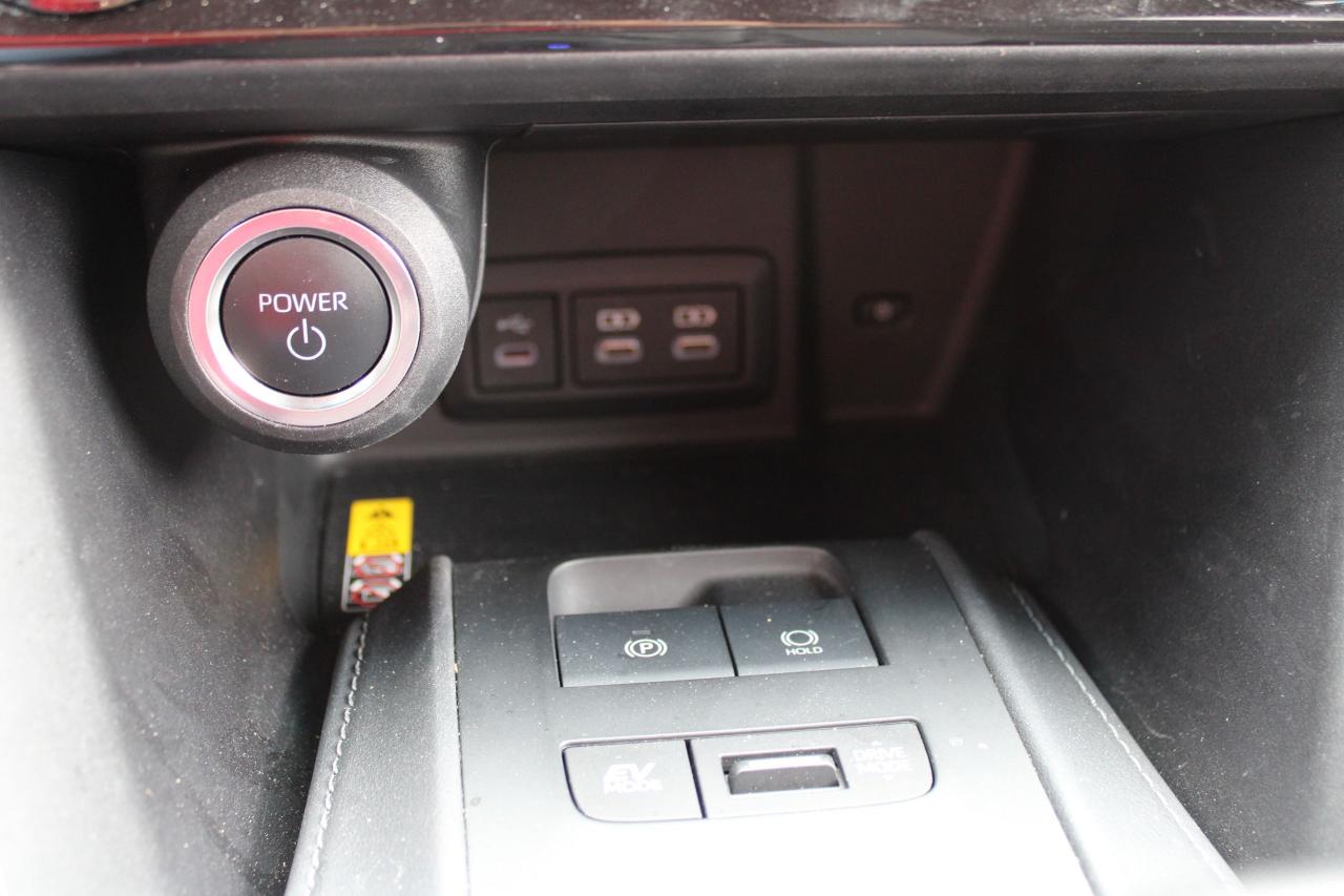 2024 Toyota Venza LE AWD hybrid - Photo #14