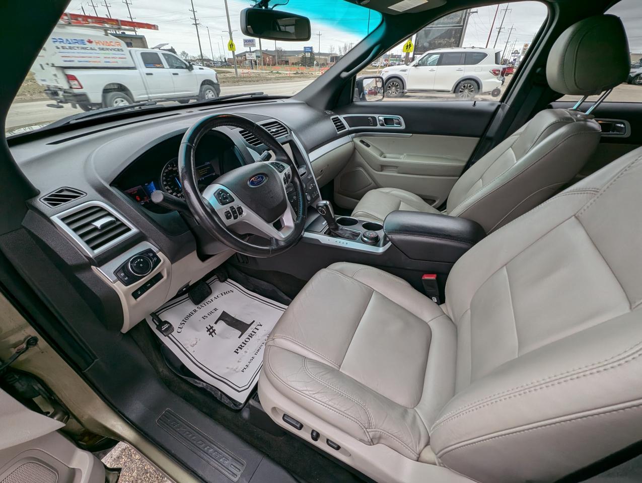 2013 Ford Explorer XLT | Leather | Tow Pkg | Back up Camera - Photo #11