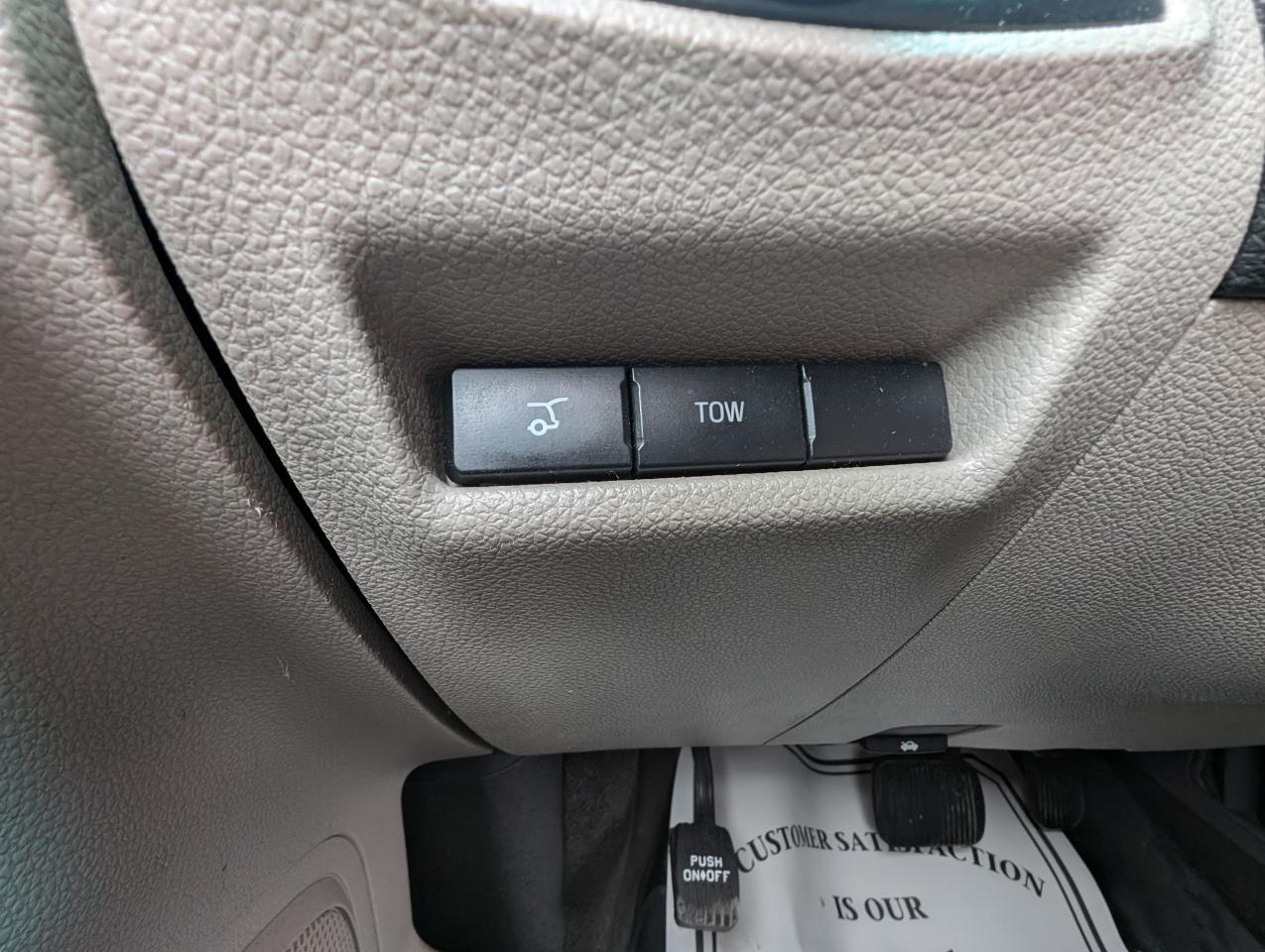 2013 Ford Explorer XLT | Leather | Tow Pkg | Back up Camera - Photo #14