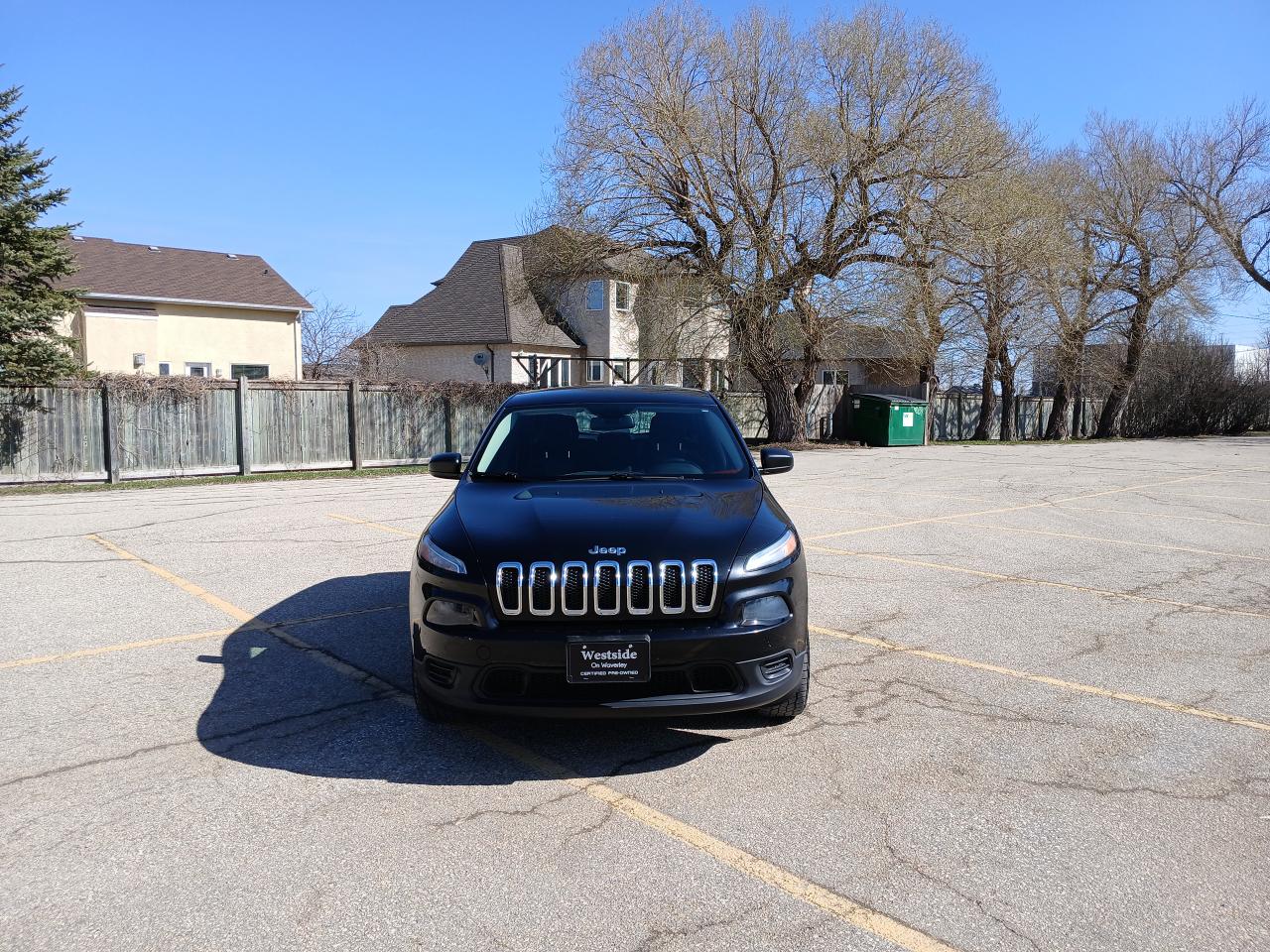 2014 Jeep Cherokee Sport - Photo #2