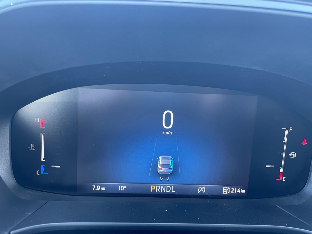 2025 Ford Escape ST-Line AWD Photo5