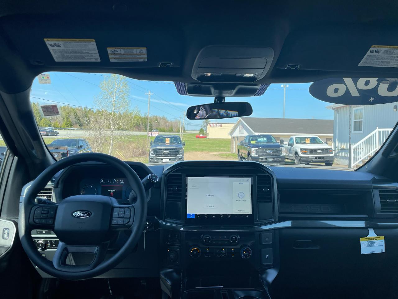 2025 Ford F-150 STX 4WD SuperCrew 5.5' Box Photo5
