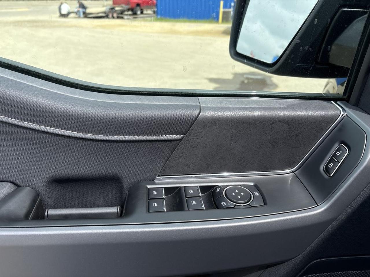 2025 Ford F-150 XLT 5.5' Box 301A Photo4