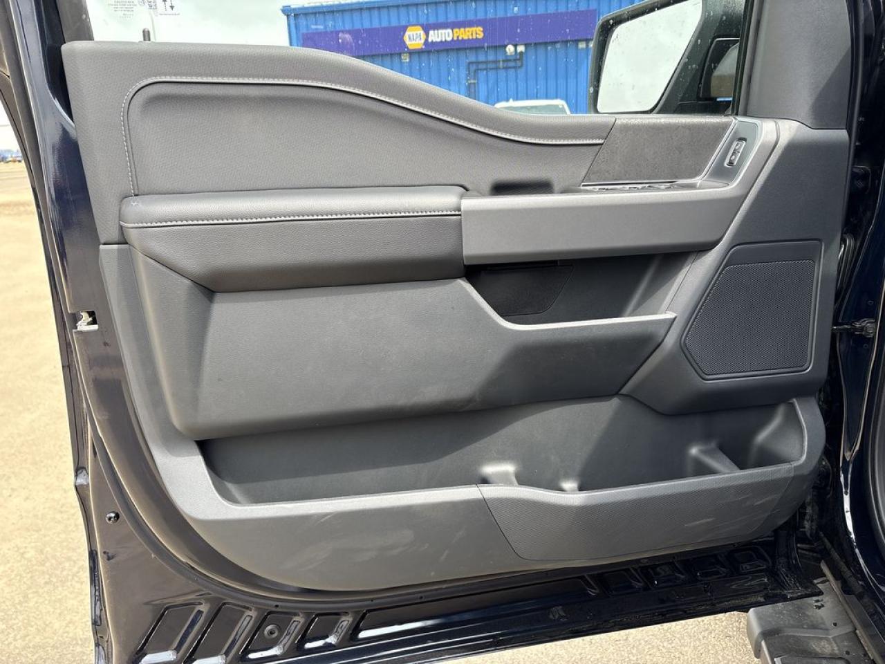 2025 Ford F-150 XLT 5.5' Box 301A Photo3