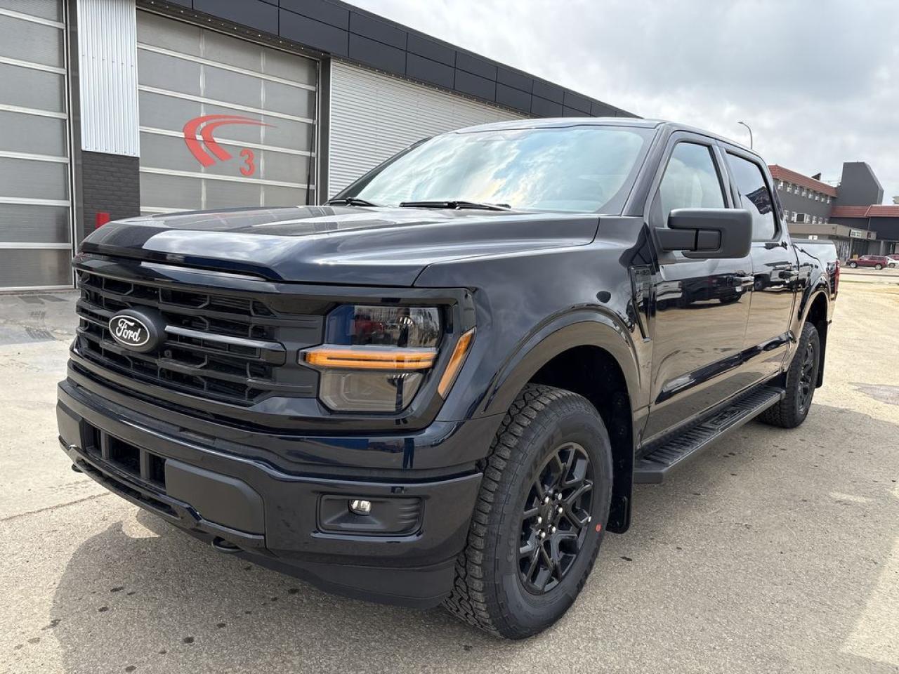 2025 Ford F-150 XLT 5.5' Box 301A Photo1