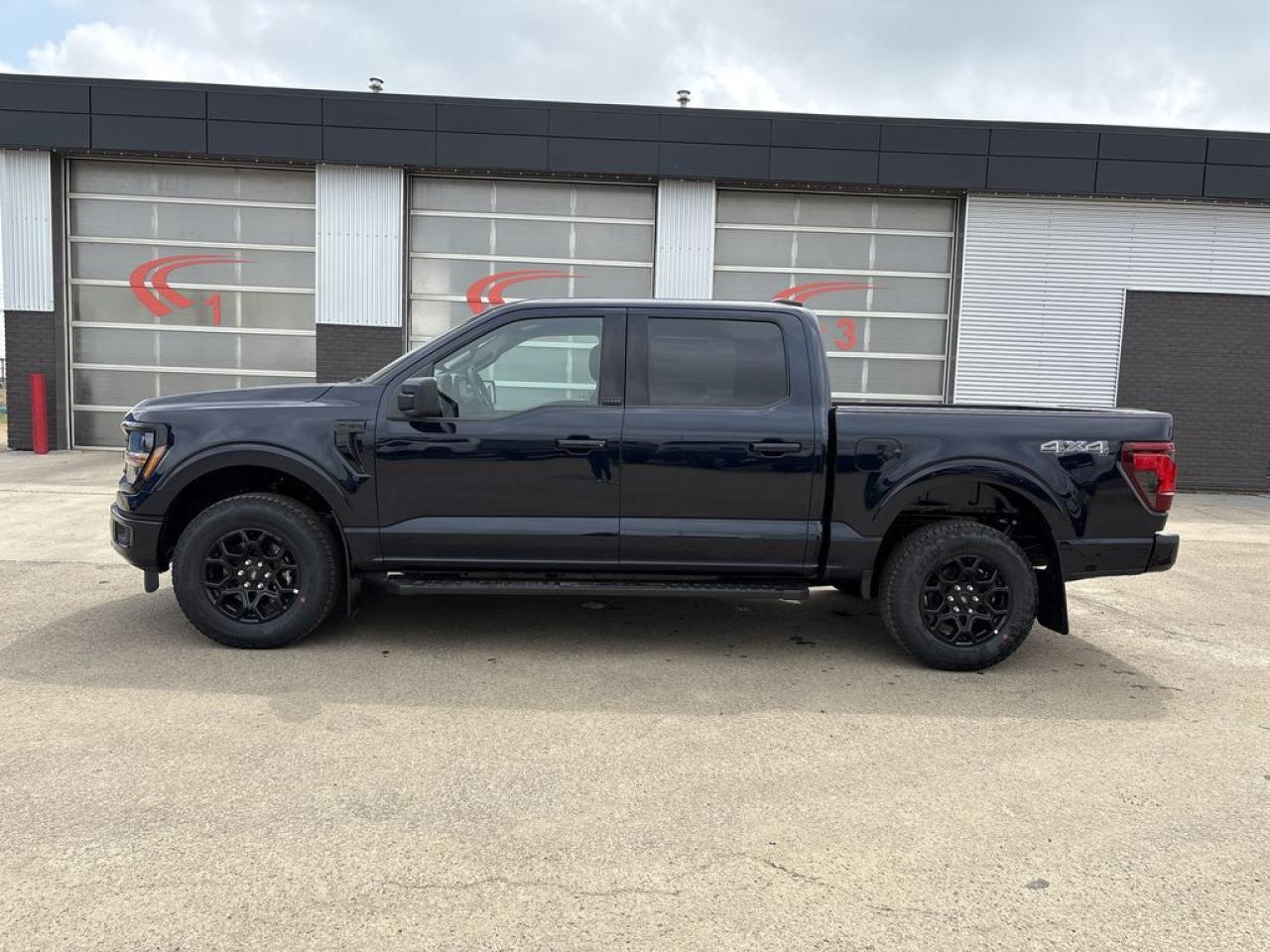 2025 Ford F-150 XLT 5.5' Box 301A Photo5
