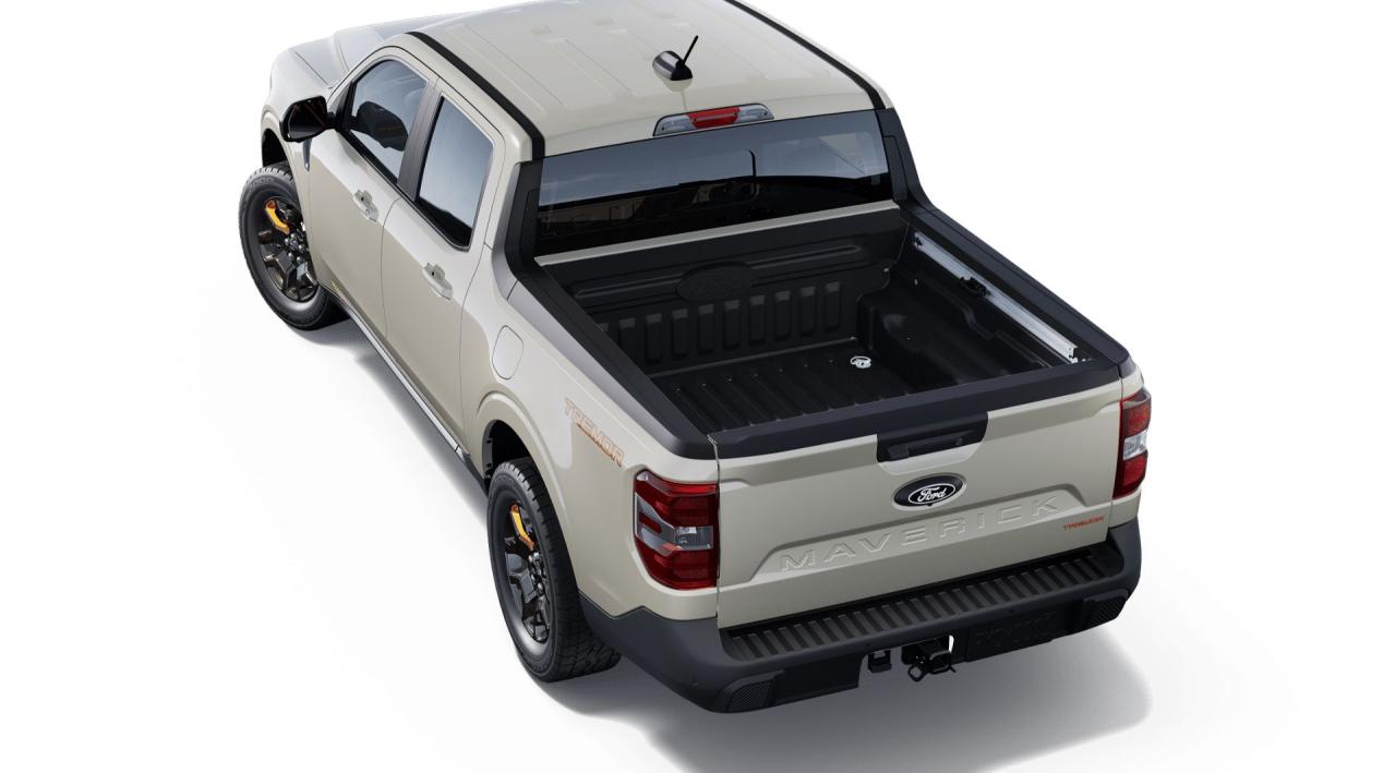 2025 Ford Maverick TREMOR Photo1