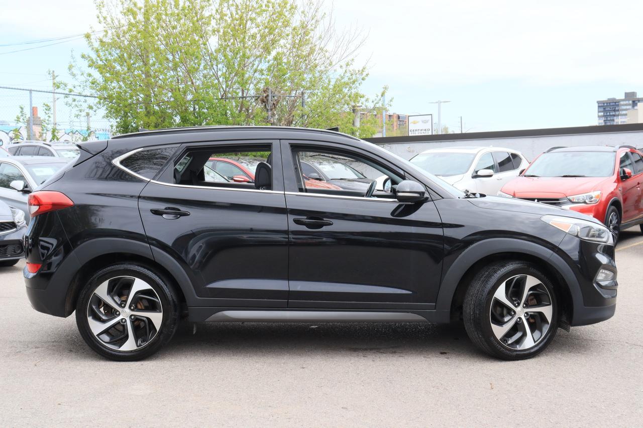 2016 Hyundai Tucson Limited | AWD | Leather | Roof | Nav | Cam & More! Photo53