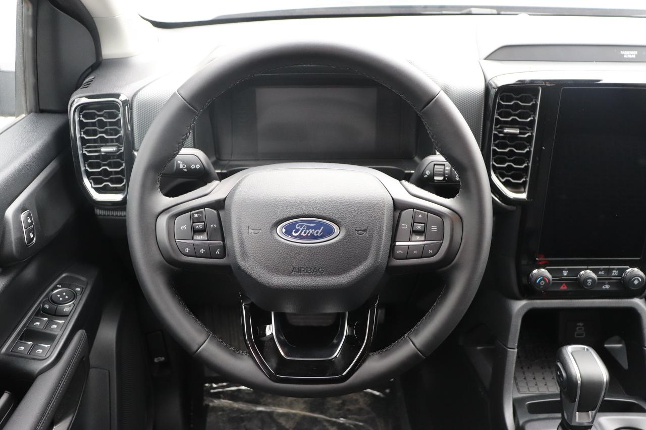 2025 Ford Ranger XLT 4WD SUPERCREW 5' BOX Photo5