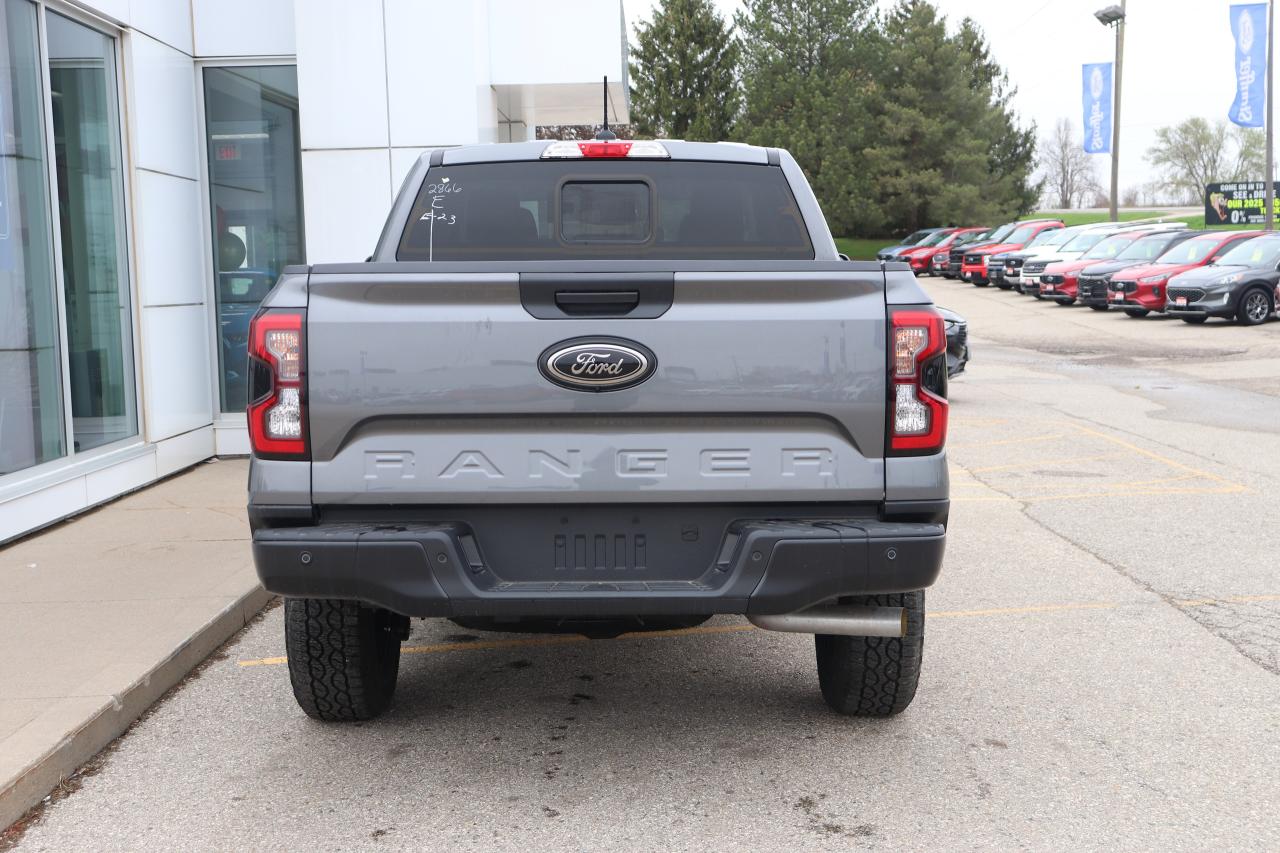 2025 Ford Ranger XLT 4WD SUPERCREW 5' BOX Photo2