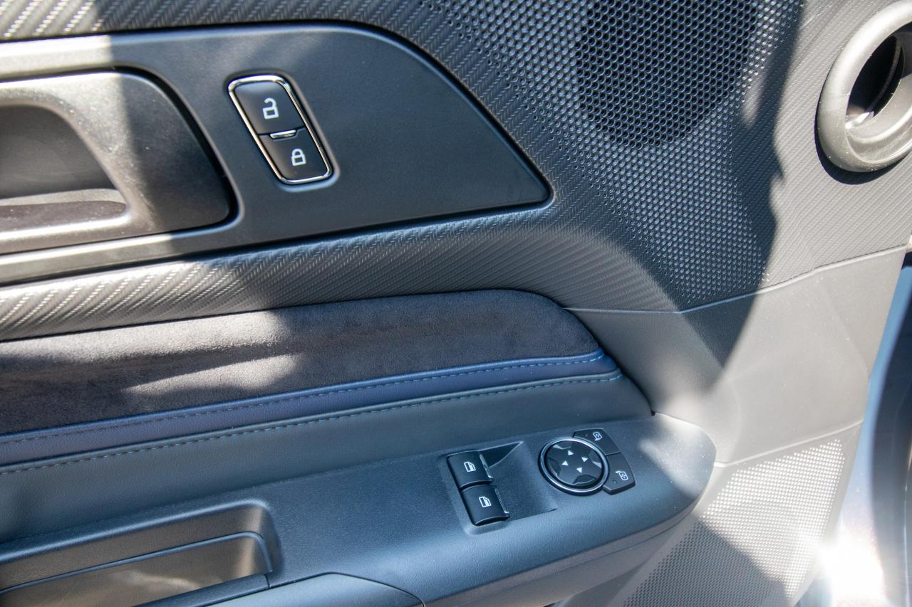 2025 Ford Mustang Dark Horse Photo5