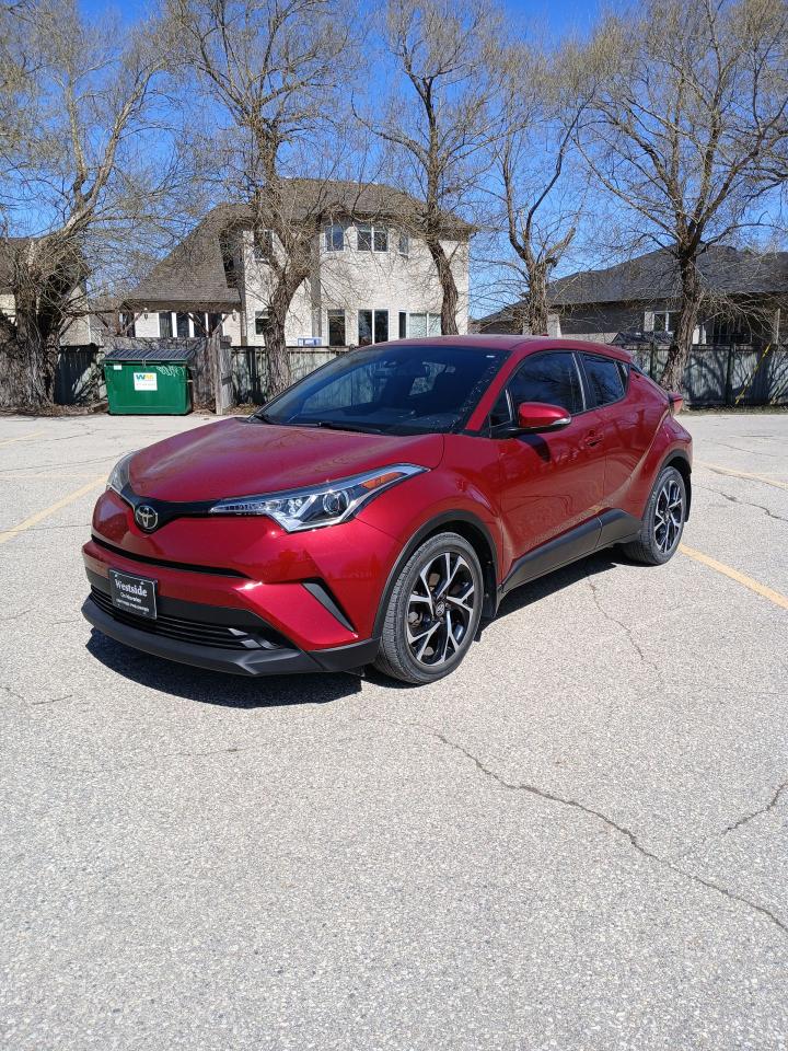 2018 Toyota C-HR XLE - Photo #3