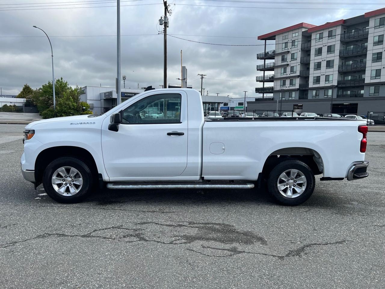 2024 Chevrolet Silverado 1500 2WD Reg Cab 140" Photo4