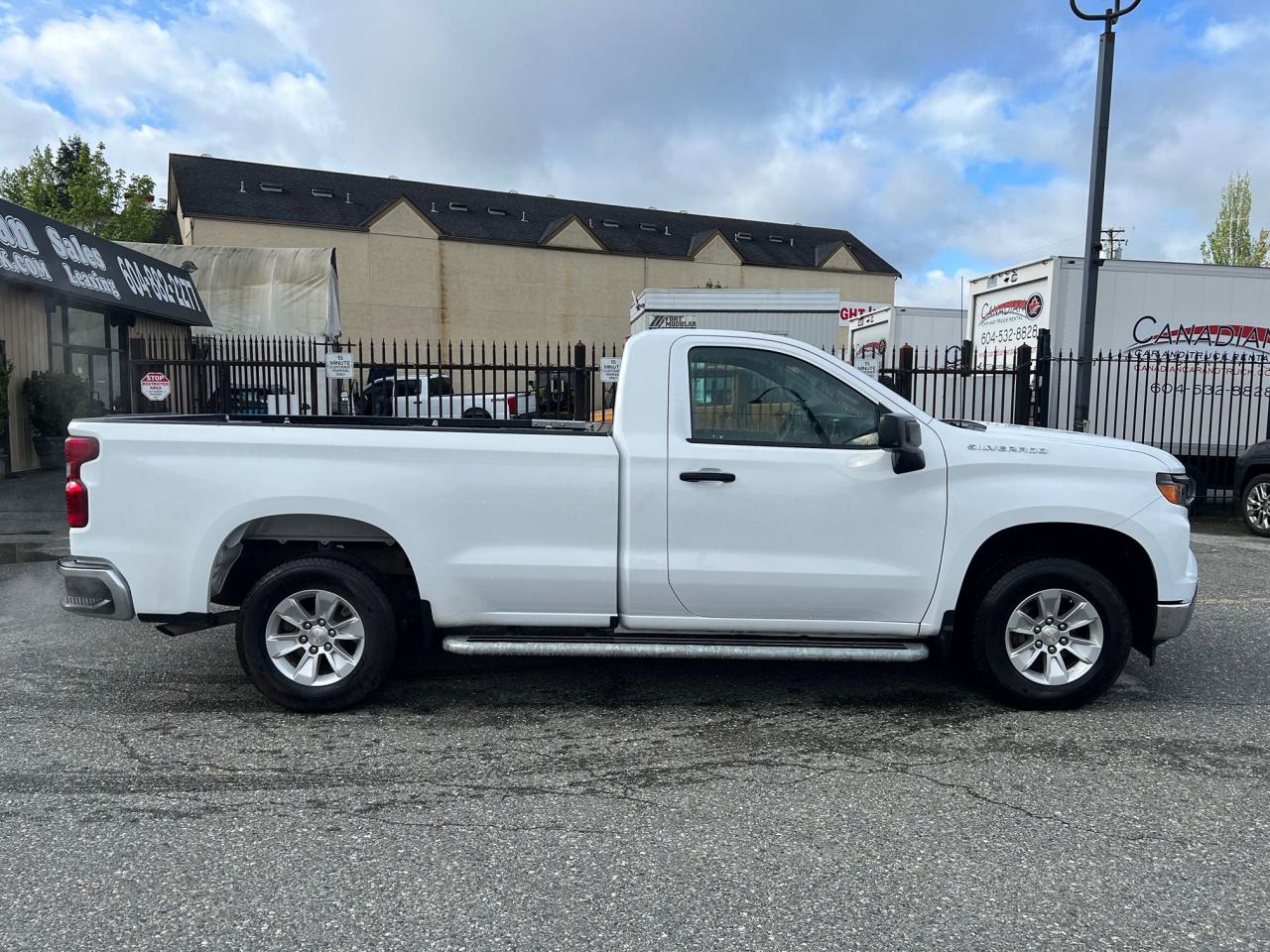 2024 Chevrolet Silverado 1500 2WD Reg Cab 140" Photo8