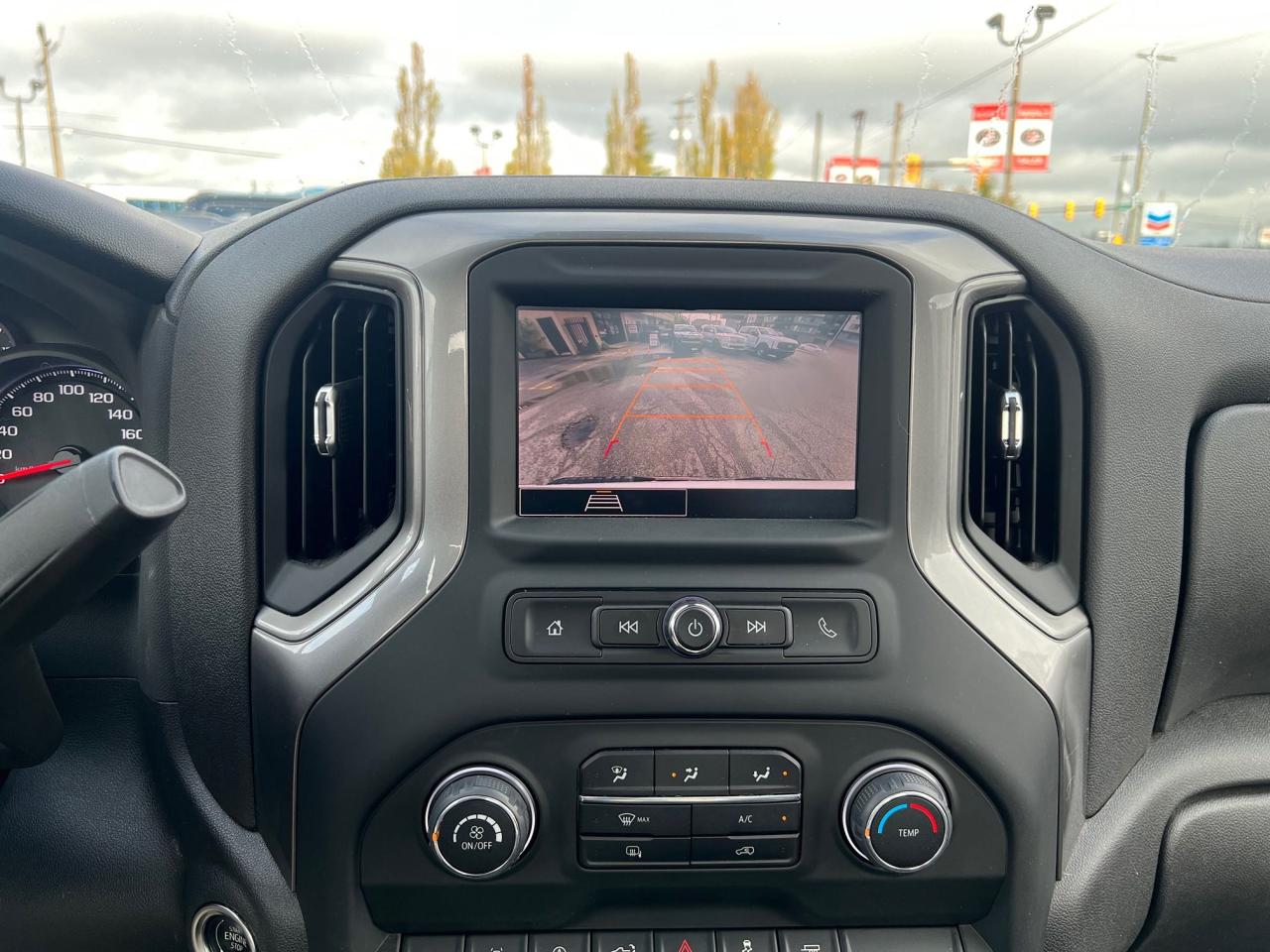2024 Chevrolet Silverado 1500 2WD Reg Cab 140" Photo13
