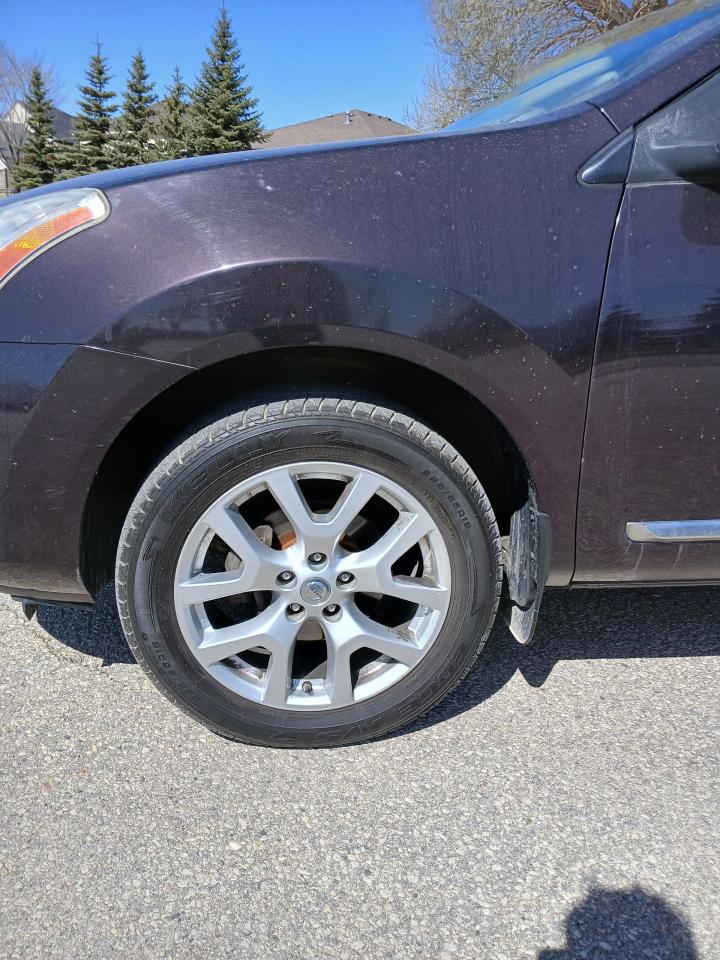 2012 Nissan Rogue SV - Photo #8
