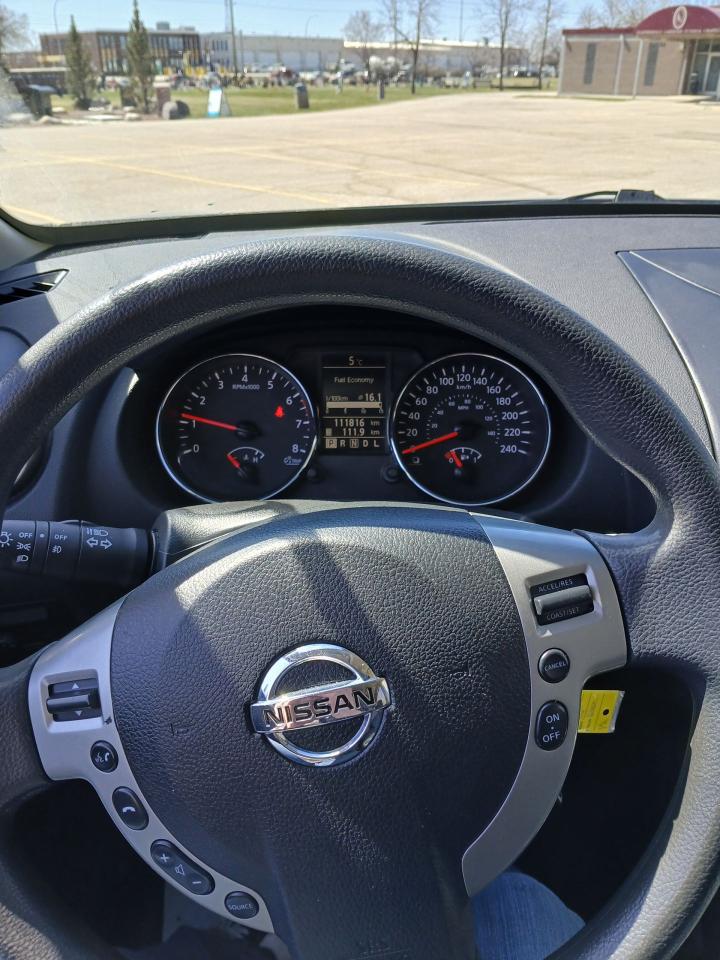 2012 Nissan Rogue SV - Photo #12