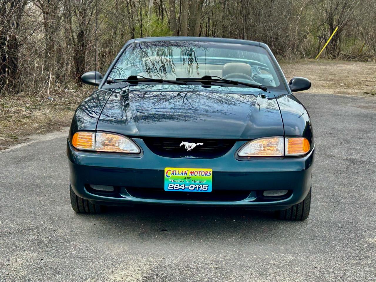 1995 Ford Mustang GT - Photo #32