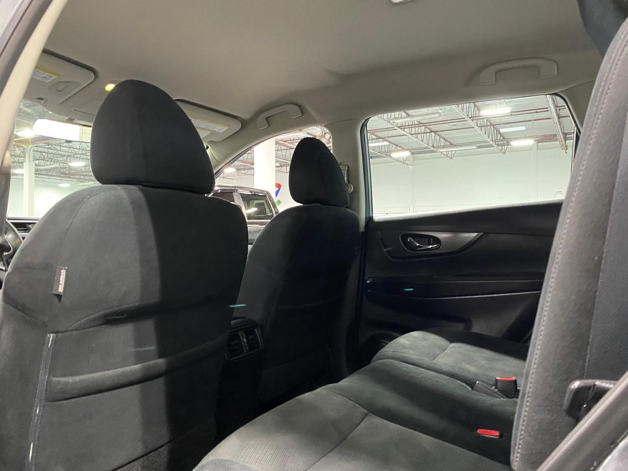 2016 Nissan Rogue S - Photo #15
