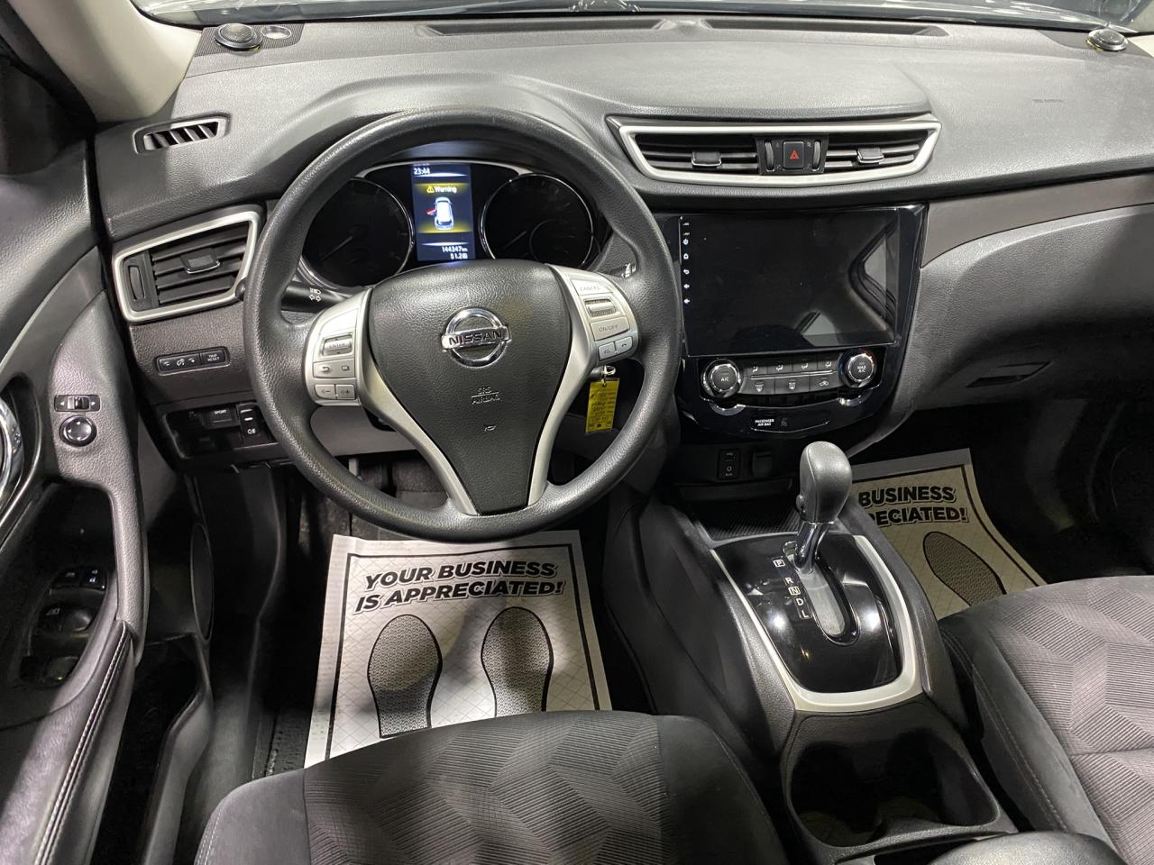 2016 Nissan Rogue S - Photo #13