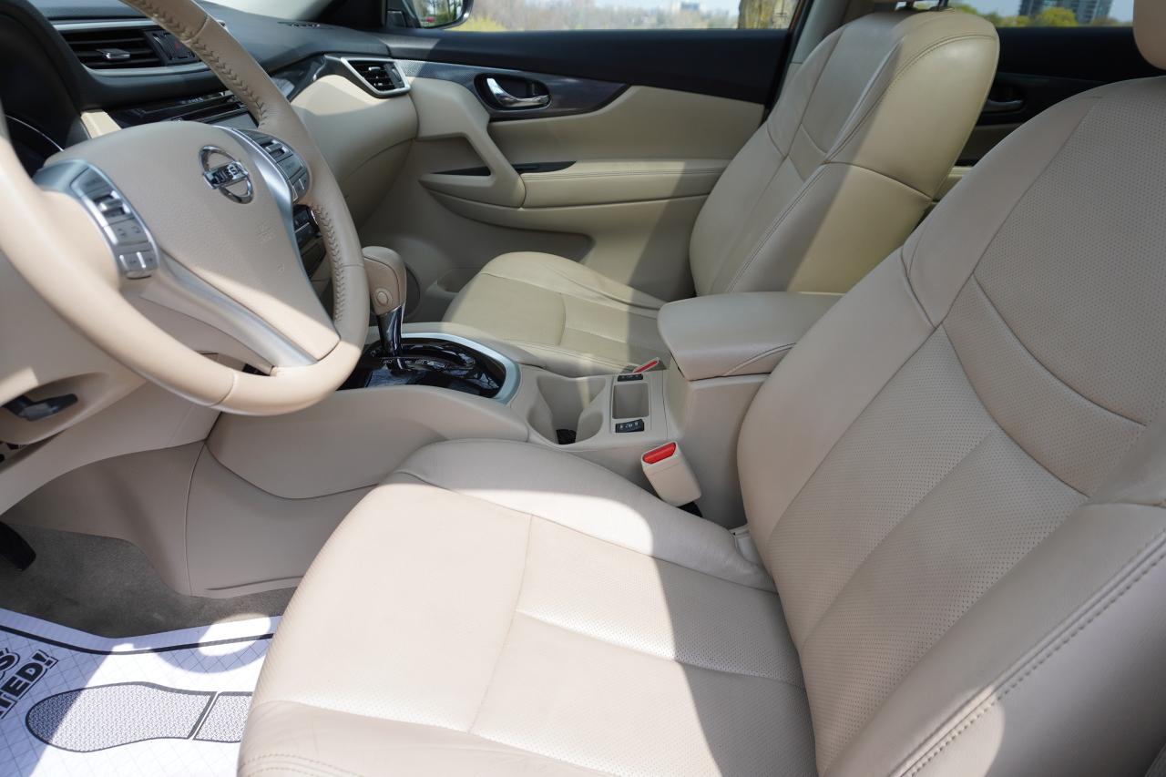 2015 Nissan Rogue 1 OWNER / NO ACCIDENTS / DEALER SERVICED / SL TECH - Photo #9