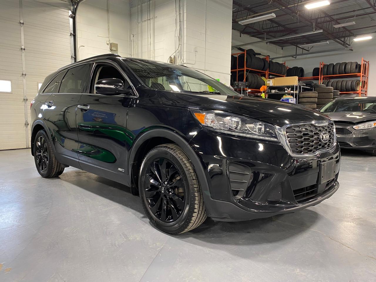2020 Kia Sorento LX+ V6 - Photo #8