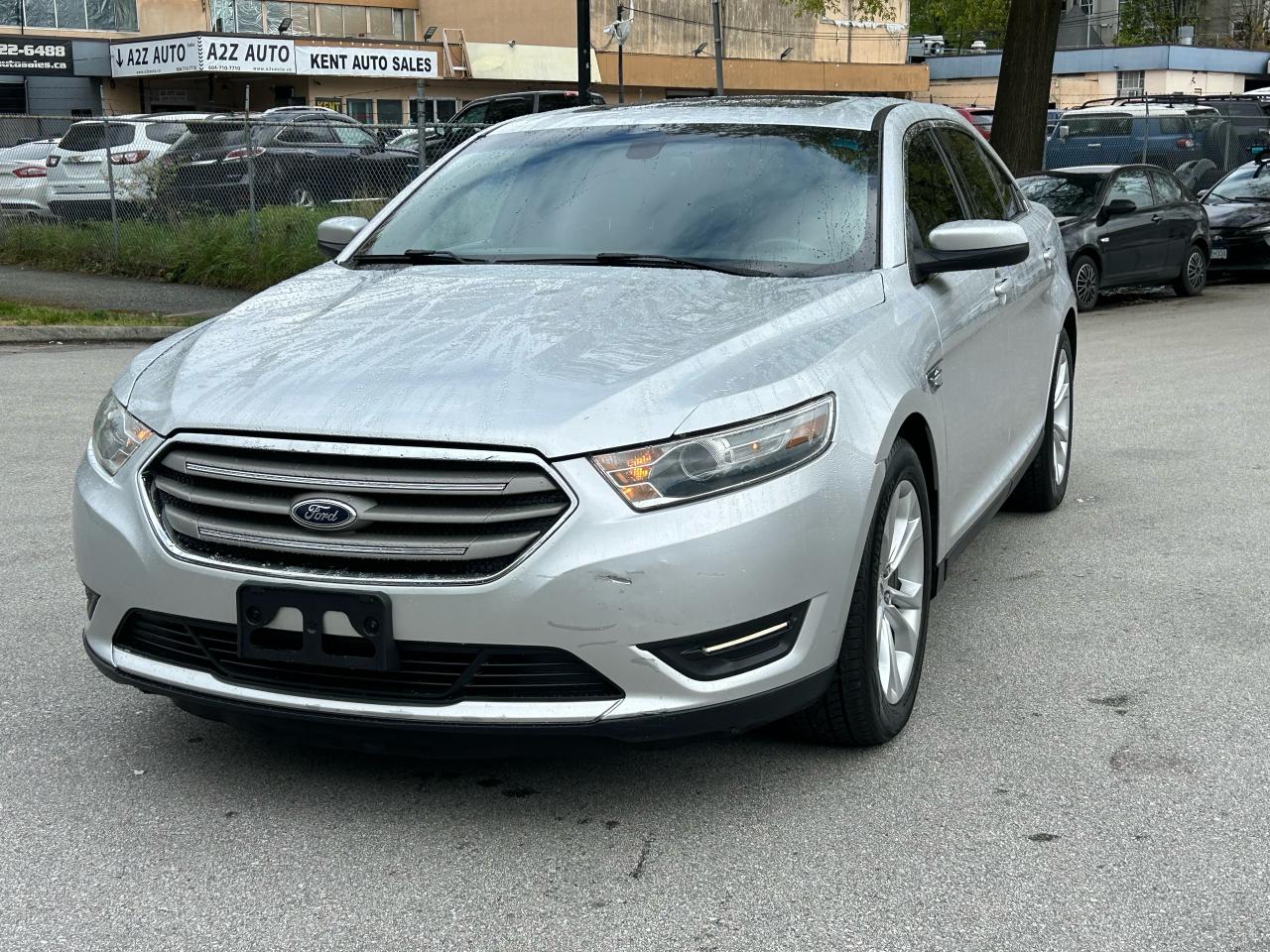 2013 Ford Taurus 