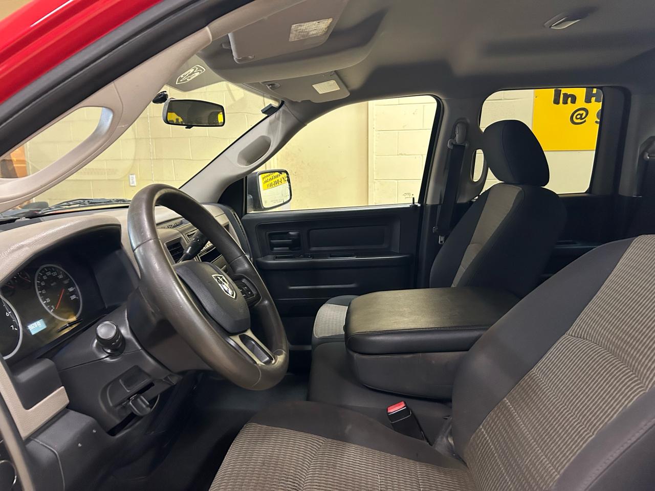 2012 RAM 1500 ST - Photo #6