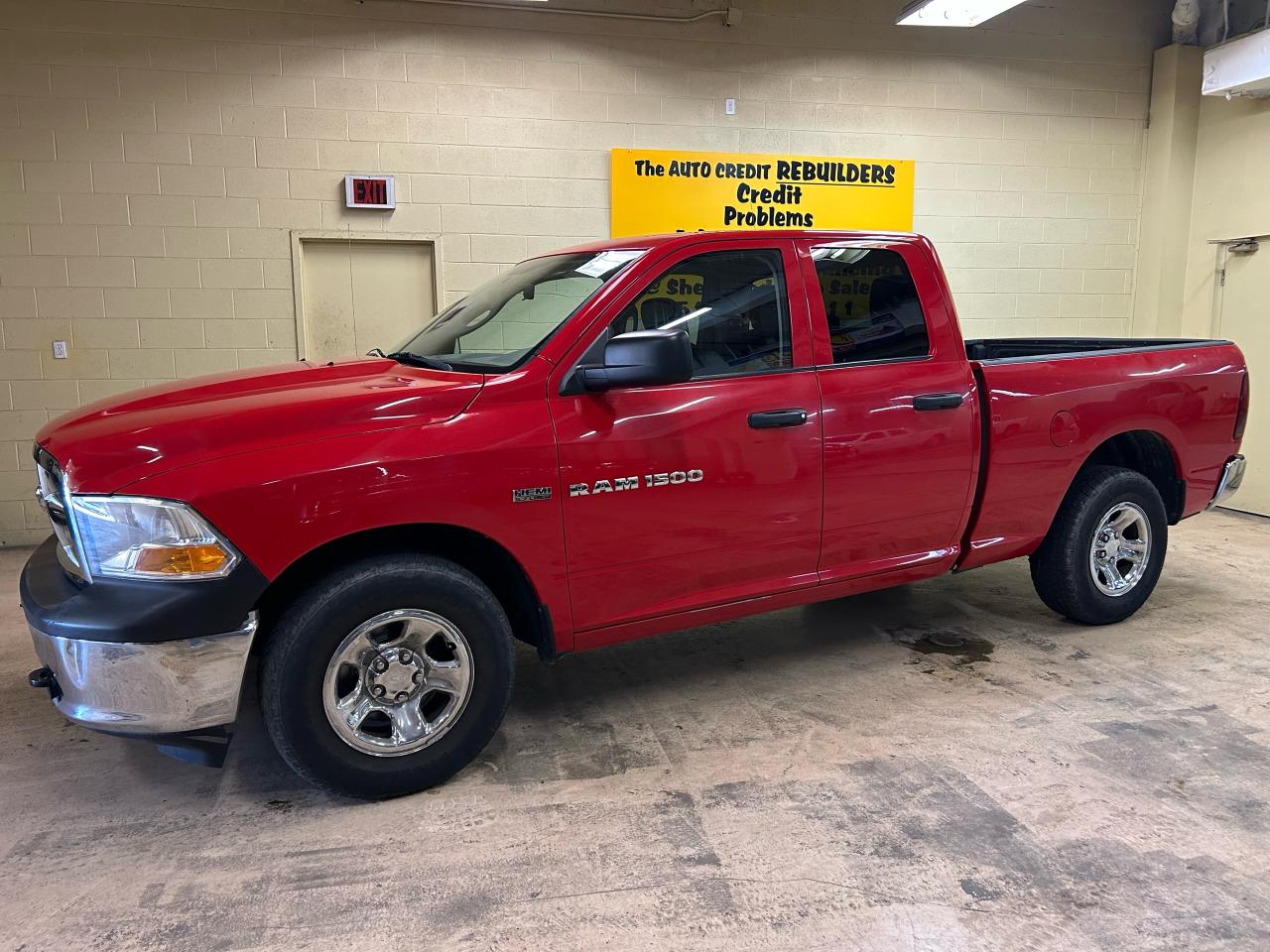 2012 RAM 1500 ST - Photo #3