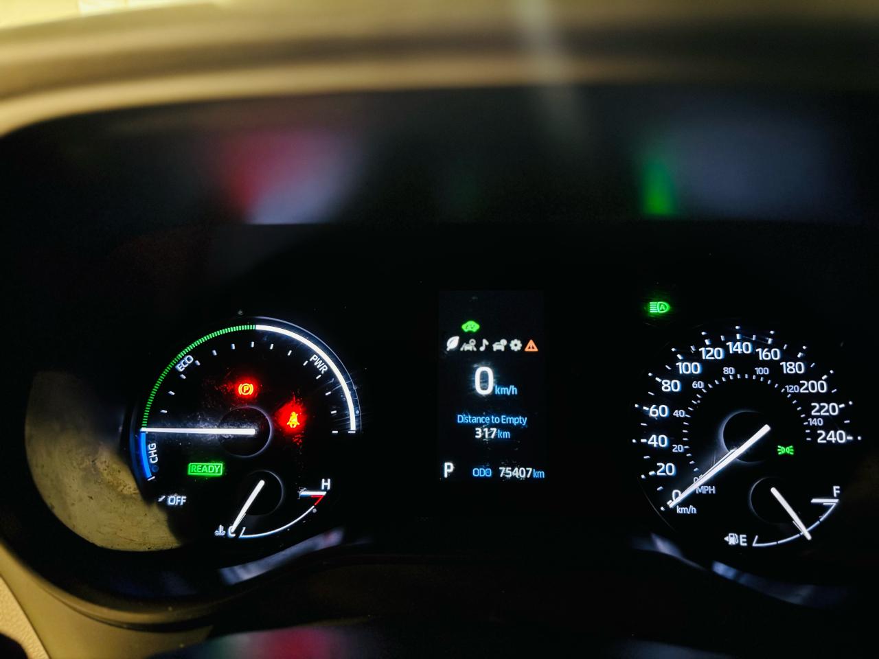 2021 Toyota Sienna LE - Photo #11