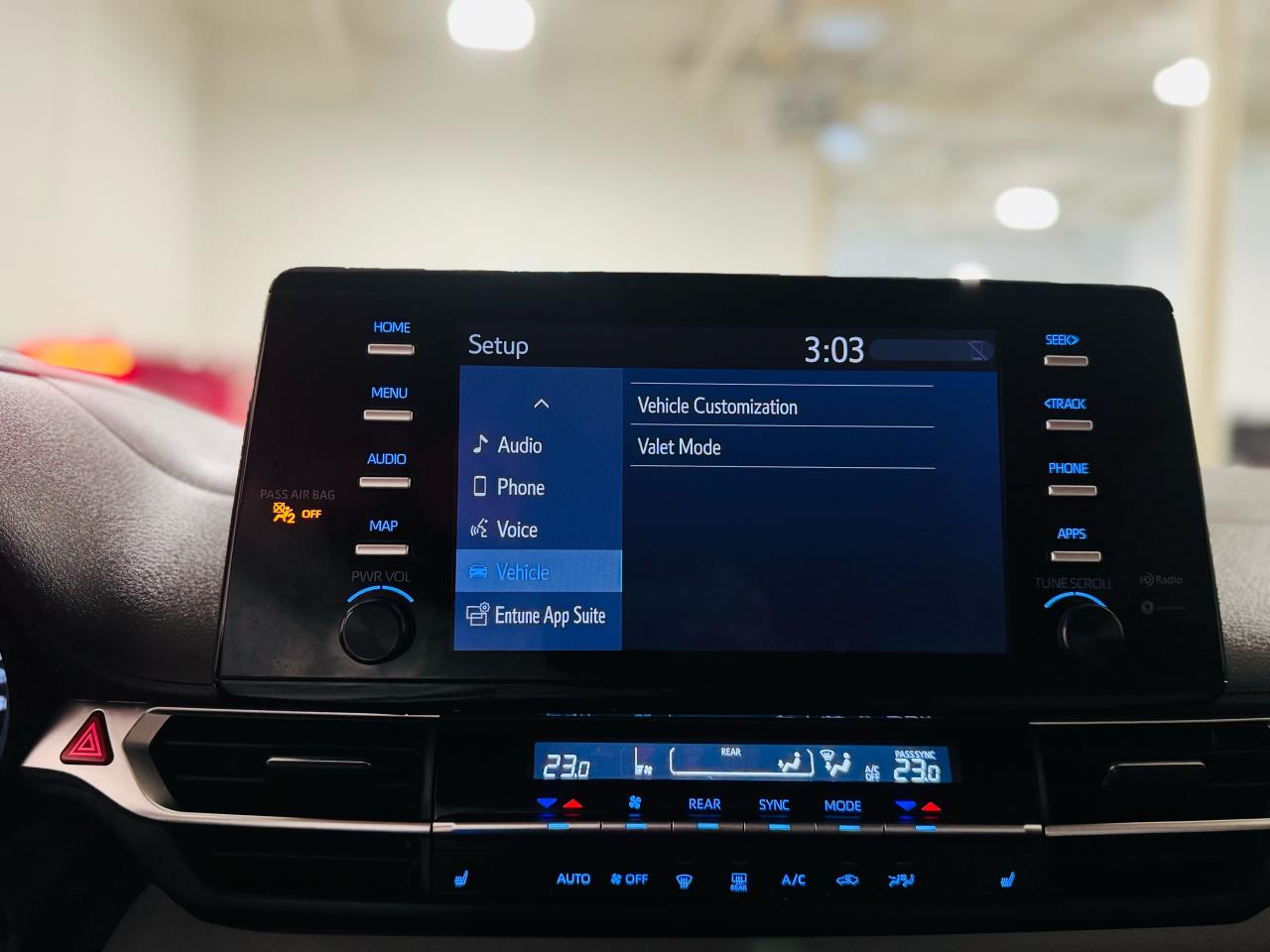 2021 Toyota Sienna LE - Photo #19