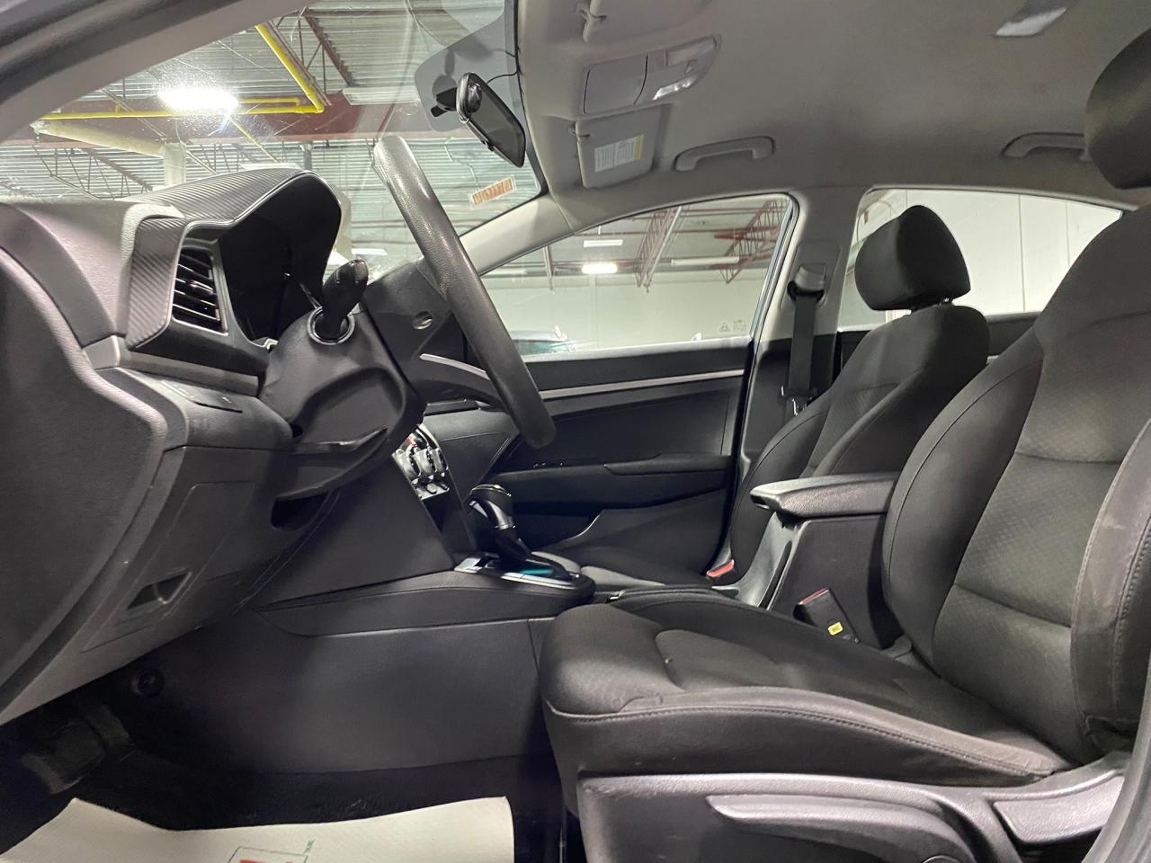 2020 Hyundai Elantra Essential - Photo #12