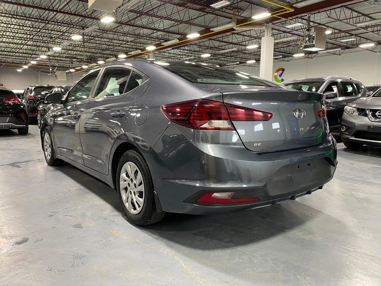 2020 Hyundai Elantra Essential - Photo #3