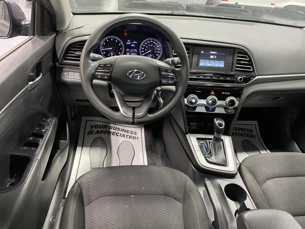 2020 Hyundai Elantra Essential - Photo #13