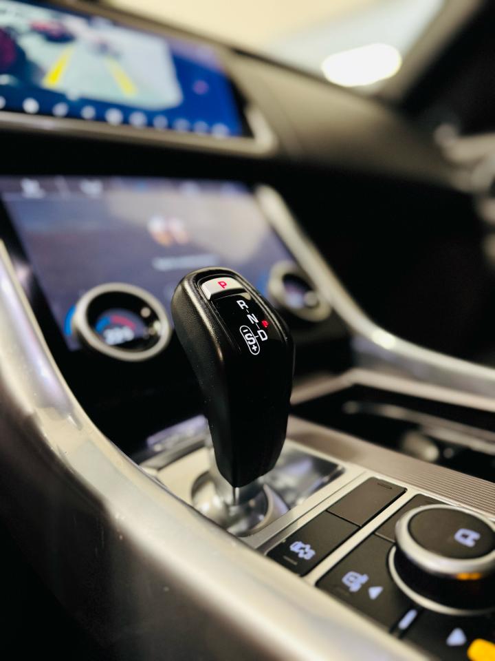 2020 Land Rover Range Rover Sport HSE - Photo #14
