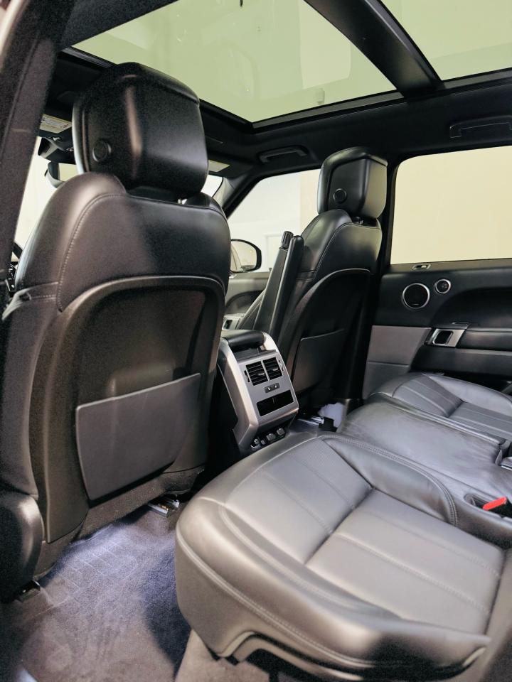 2020 Land Rover Range Rover Sport HSE - Photo #24