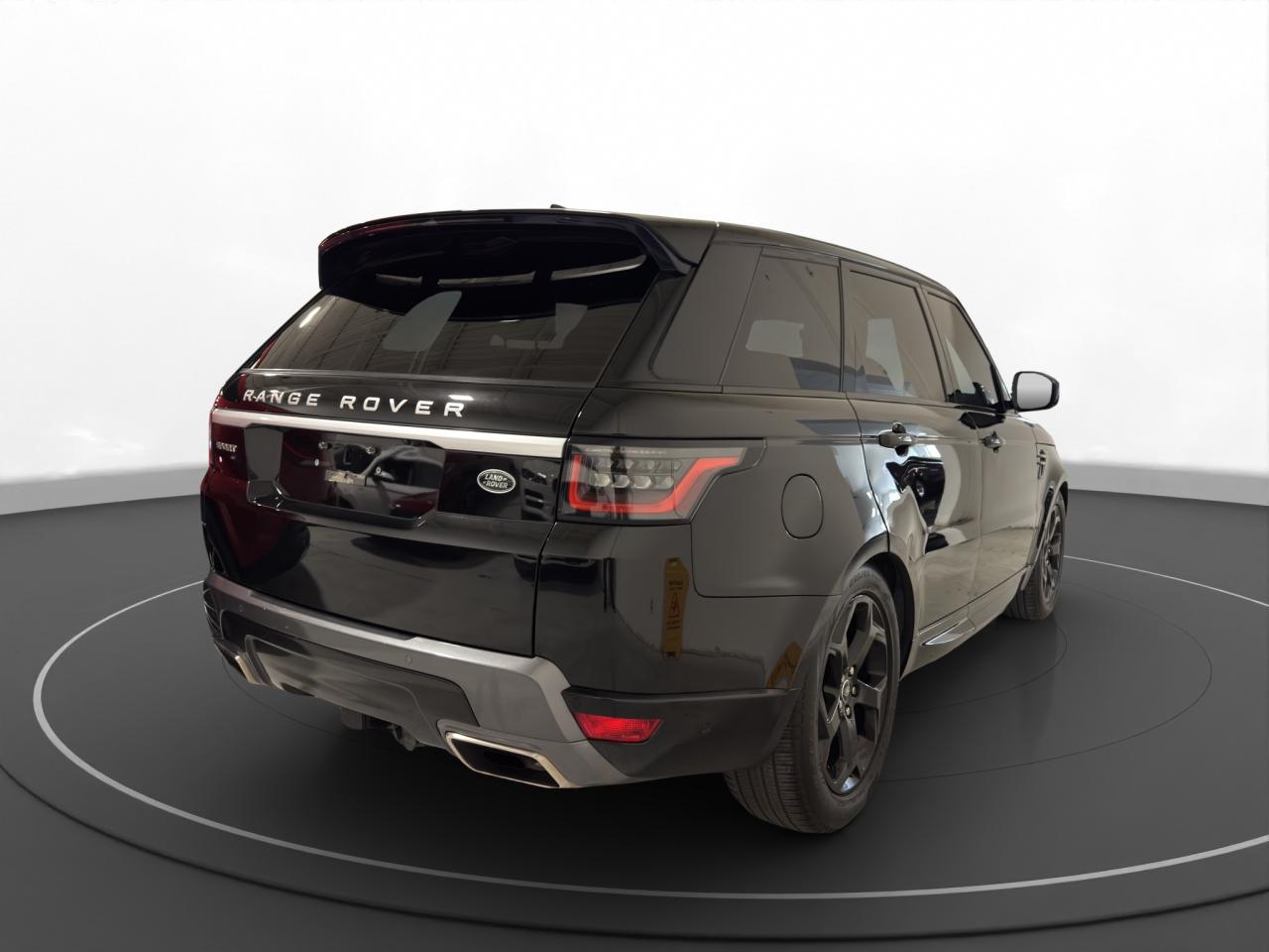2020 Land Rover Range Rover Sport HSE - Photo #5