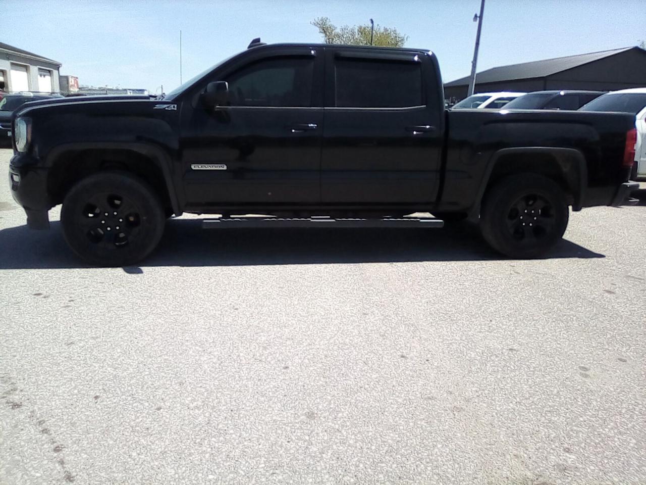 2017 GMC Sierra 1500 SLE Crew Cab Long Box 4WD