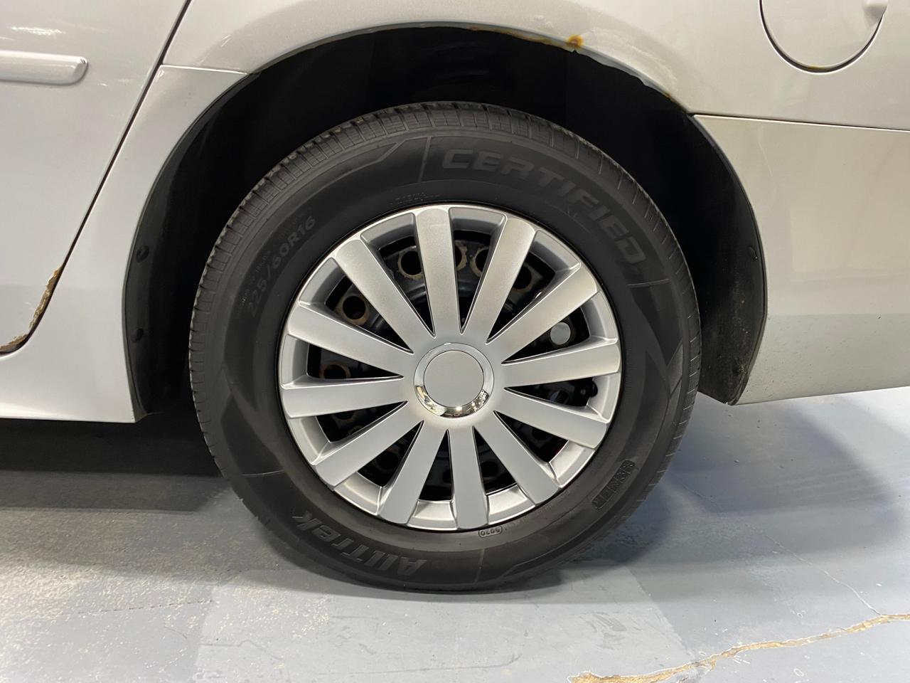 2009 Chevrolet Impala LS - Photo #10