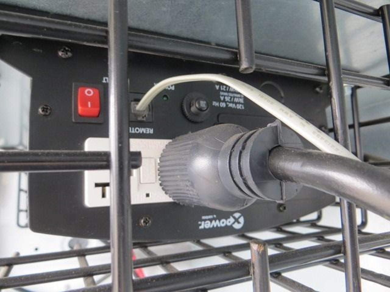 2016 Ford Transit Cargo Van CERTIFIED,T-250,3.7L,SHELVING,LADDER RACK,INVERTER - Photo #11
